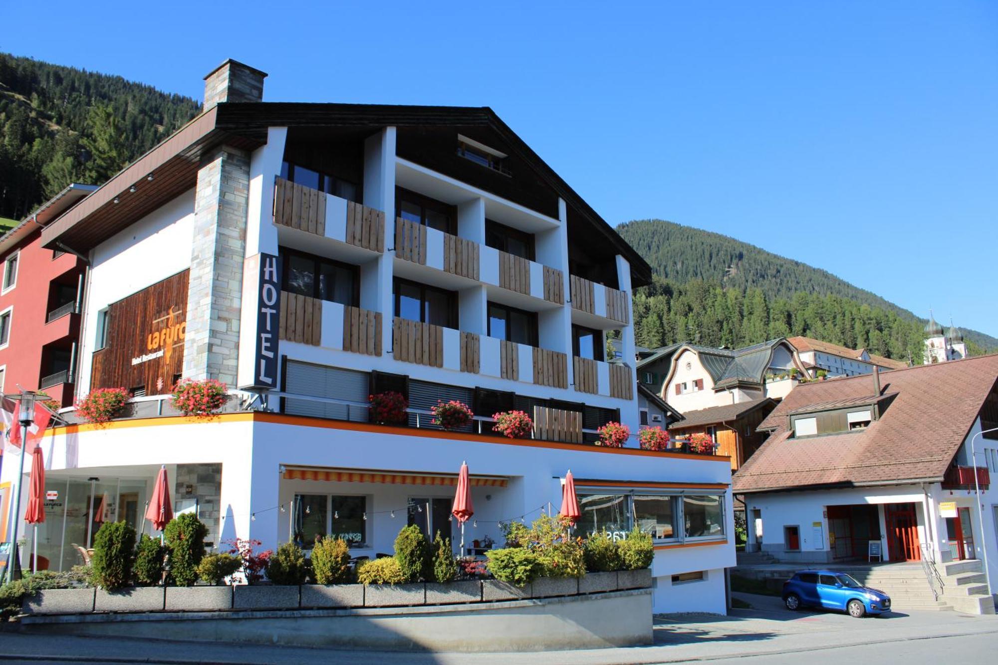 Hotel Restaurant La Furca Disentis Exterior photo